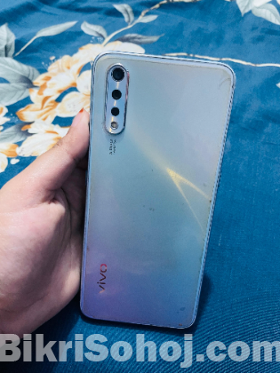 Vivo s1